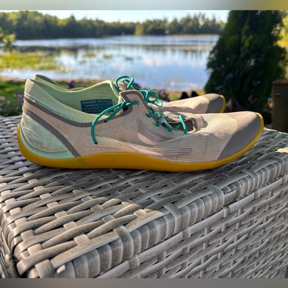 Aidiprene by Adidas (Rockport) Gray and Teal Washable Running Shoes